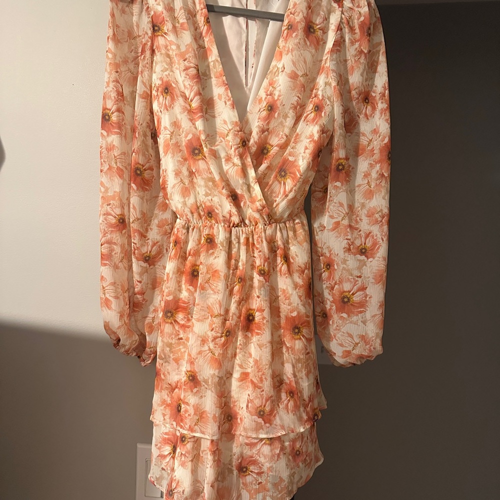 Floral V-Neck Long Sleeve Romper